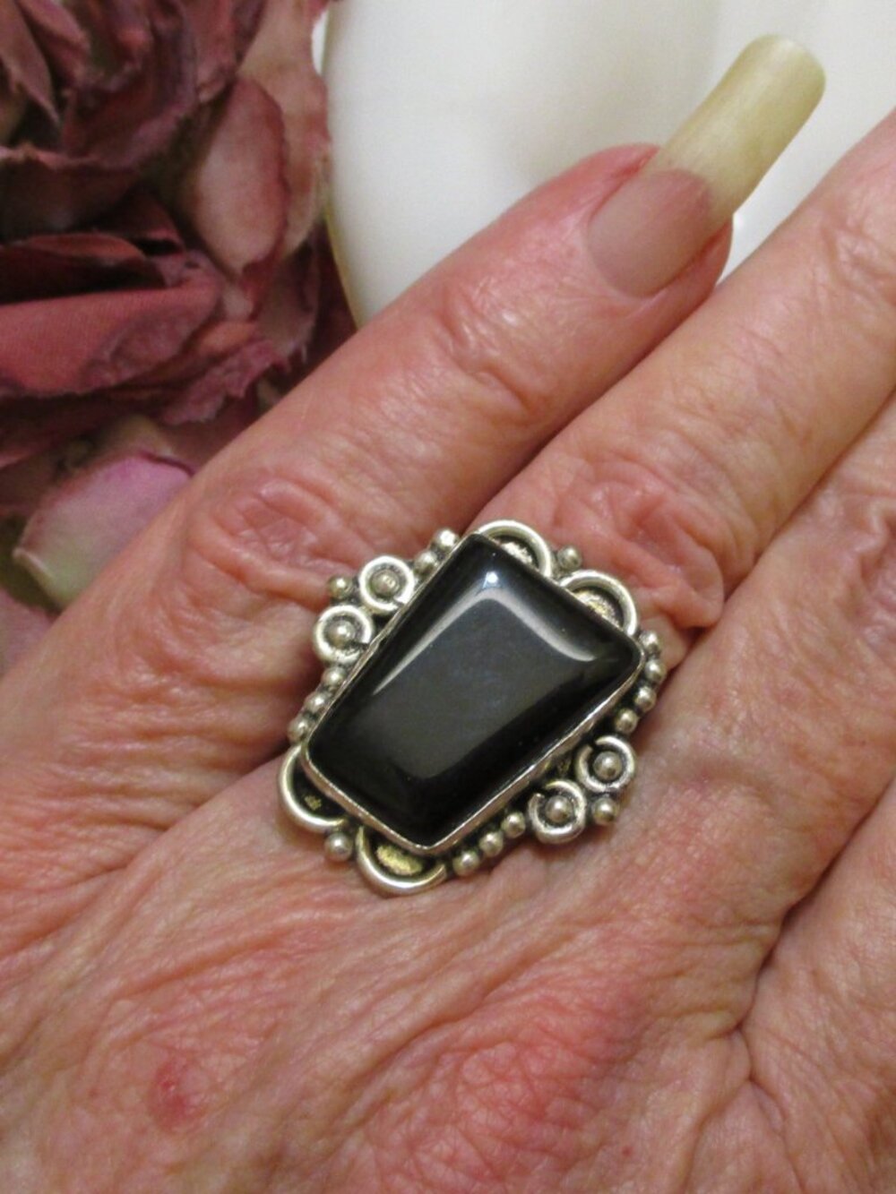 Southwestern STERLING SILVER ONYX Ring Size 8 – Vintage Handcrafted 925